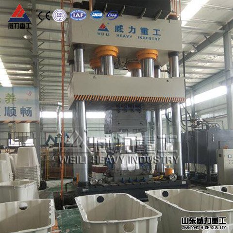 三臺2000噸化糞池成型液壓