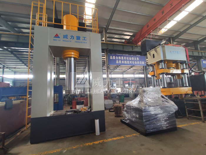 熱鍛專(zhuān)用設(shè)備500噸框架式液壓機(jī)