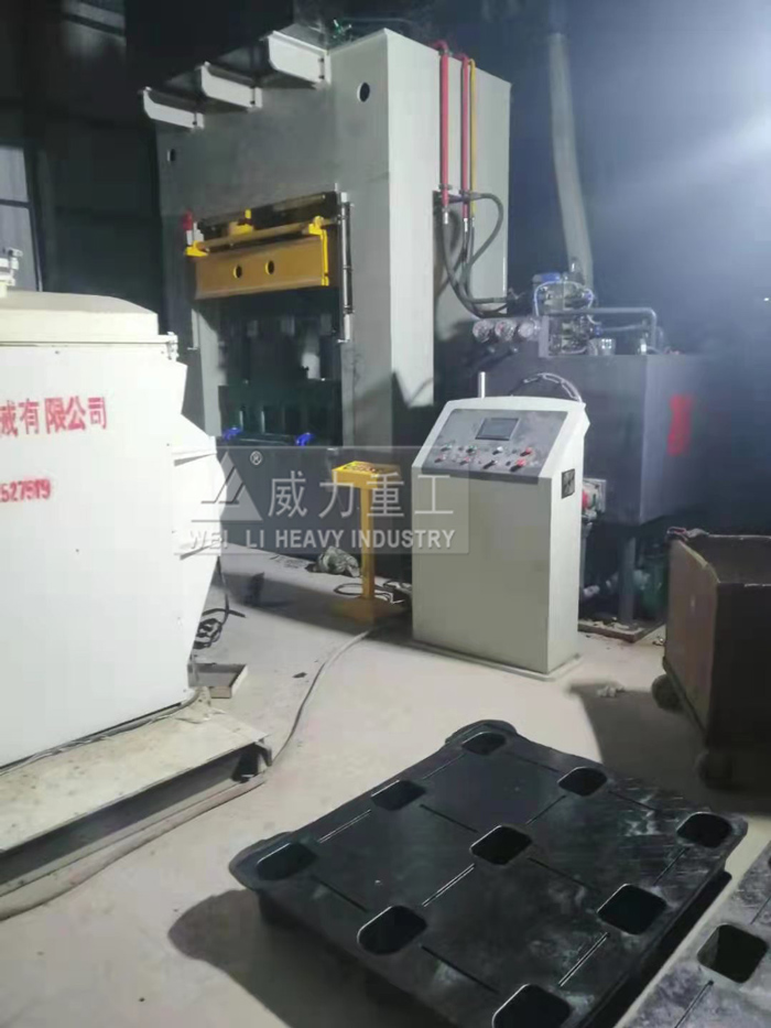 熱壓塑料托盤專用框架液壓機(jī)